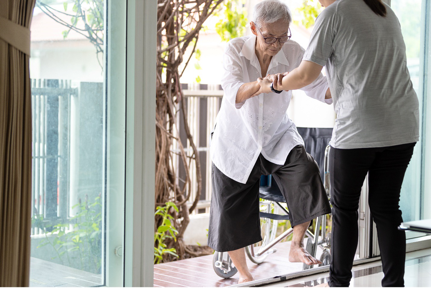 How to Create a Safe Environment for In-Home Caregiving