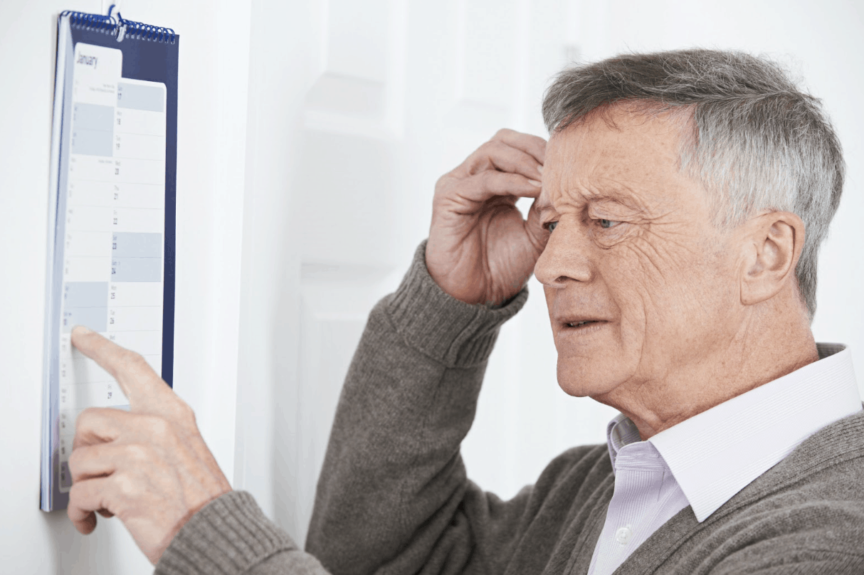 Is Your Loved One Hiding Dementia Symptoms? | Qualicare Vaughan